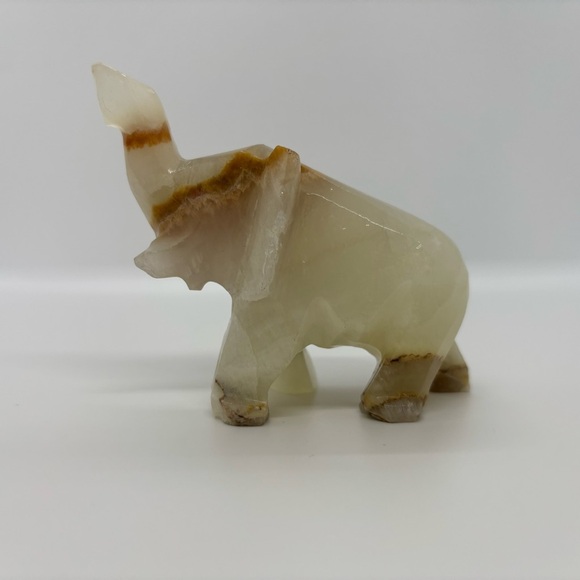 Vintage Other - Vintage Elephant Figurine Paperweight, Hand Carved Cream Tone Onyx